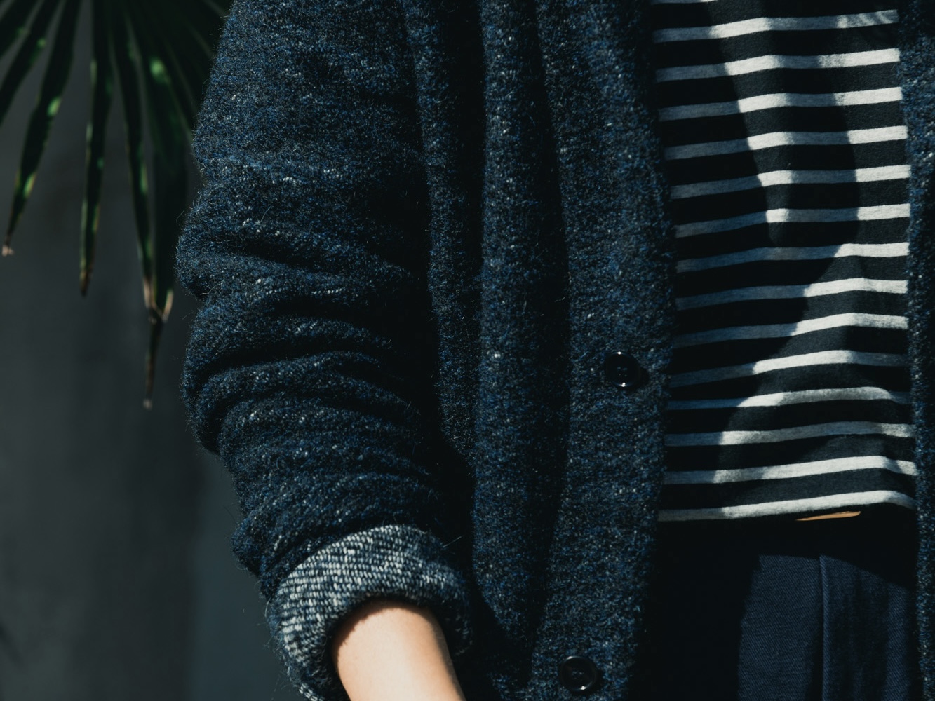 FRANK LEDER】NAVY WOOL LONG CARDIGAN JACKETのご紹介 ｜ SLOW&STEADY